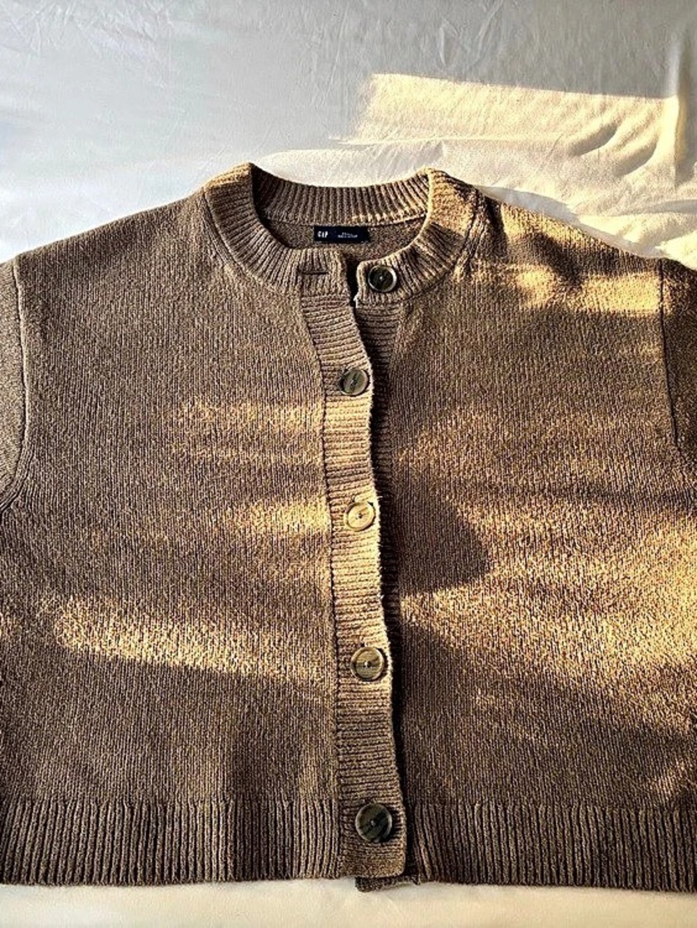 Gap Women’s Cardigan in Brown Size Small Like New